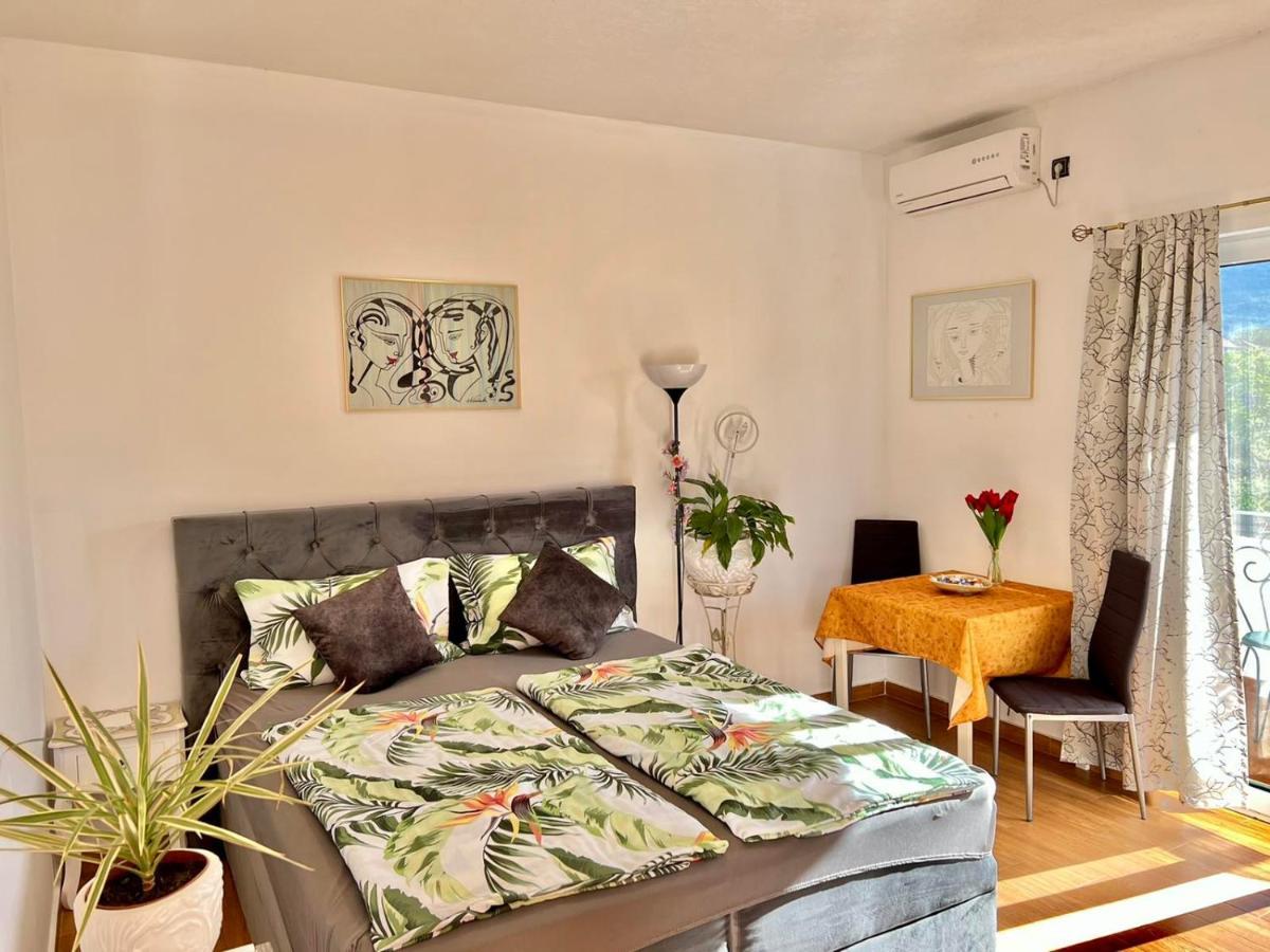 Apartmani Tamara 蒂瓦特 外观 照片