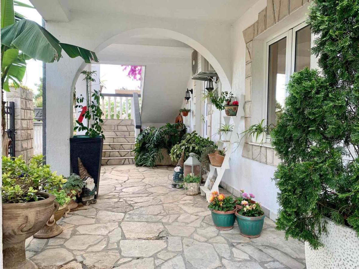 Apartmani Tamara 蒂瓦特 外观 照片