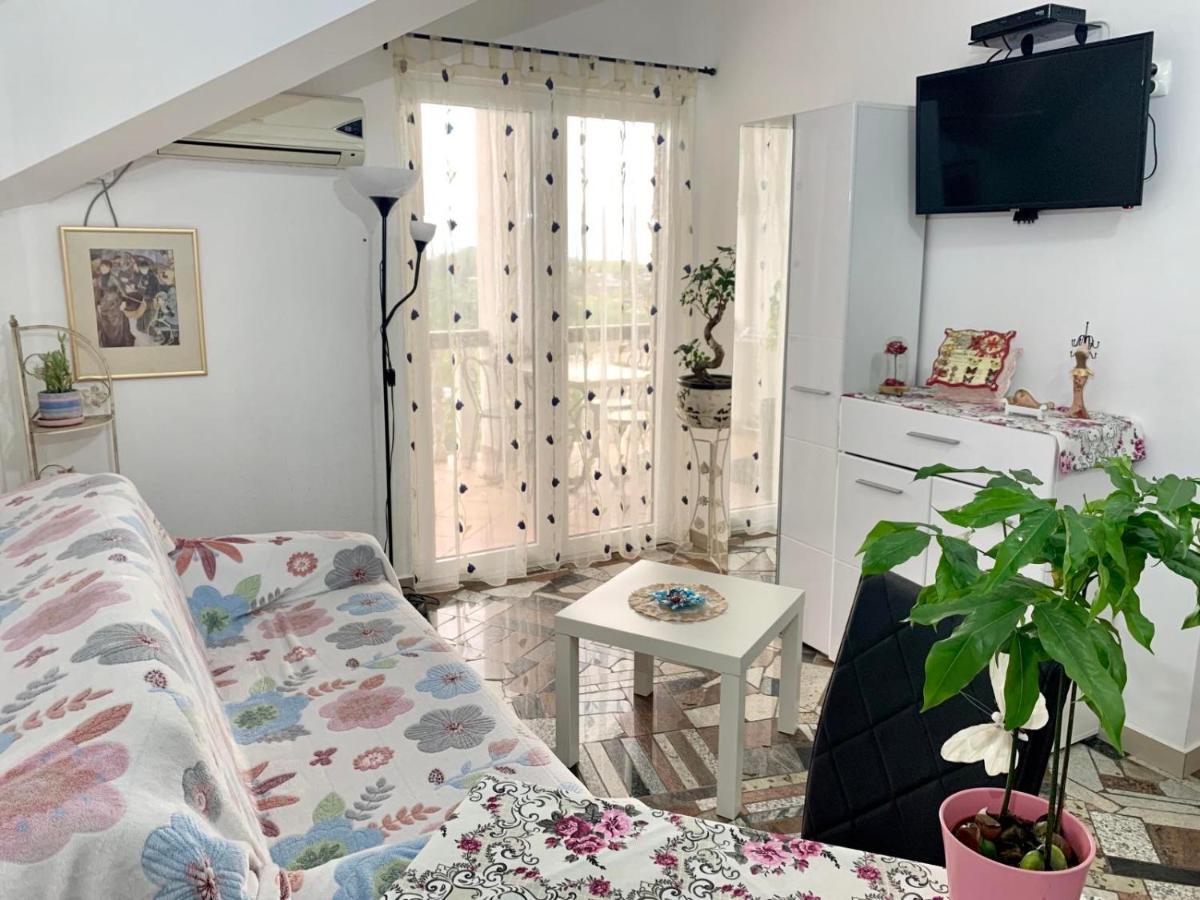 Apartmani Tamara 蒂瓦特 外观 照片